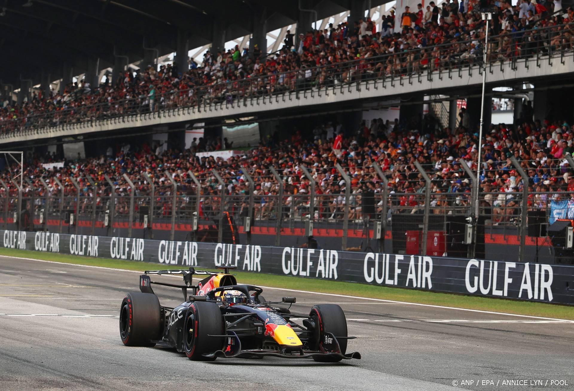 Verstappen wint in Maleisië eerste grand prix van dit seizoen