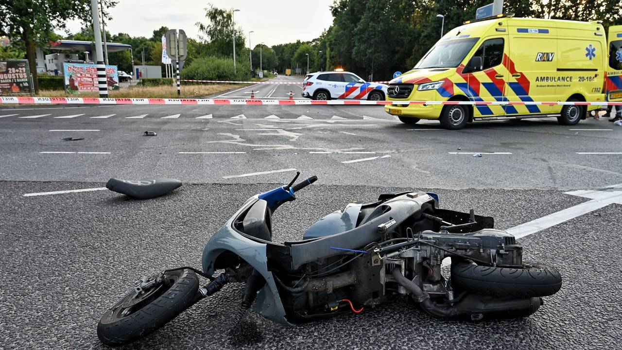 Scooterrijder zwaargewond bij ongeluk in Tilburg, traumaheli opgeroepen
