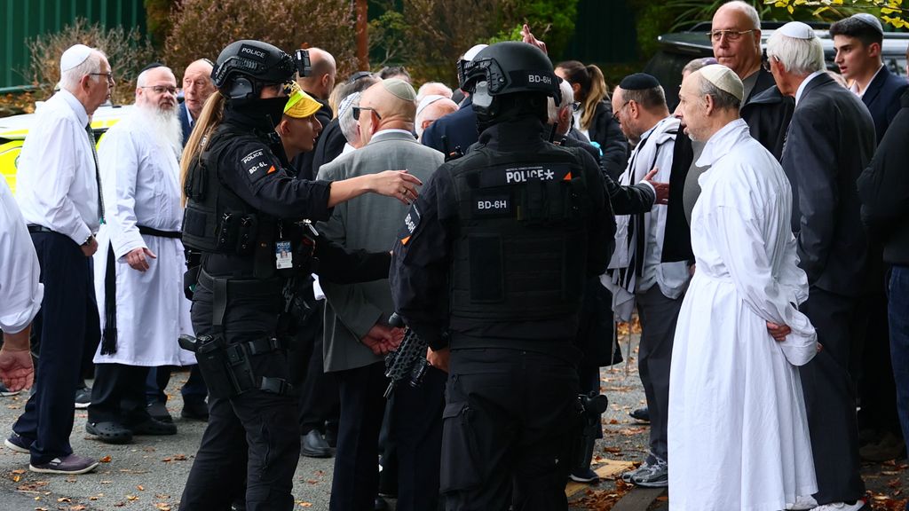 Twee nieuwe aanhoudingen na synagogeaanslag Manchester, politie spreekt van terreur
