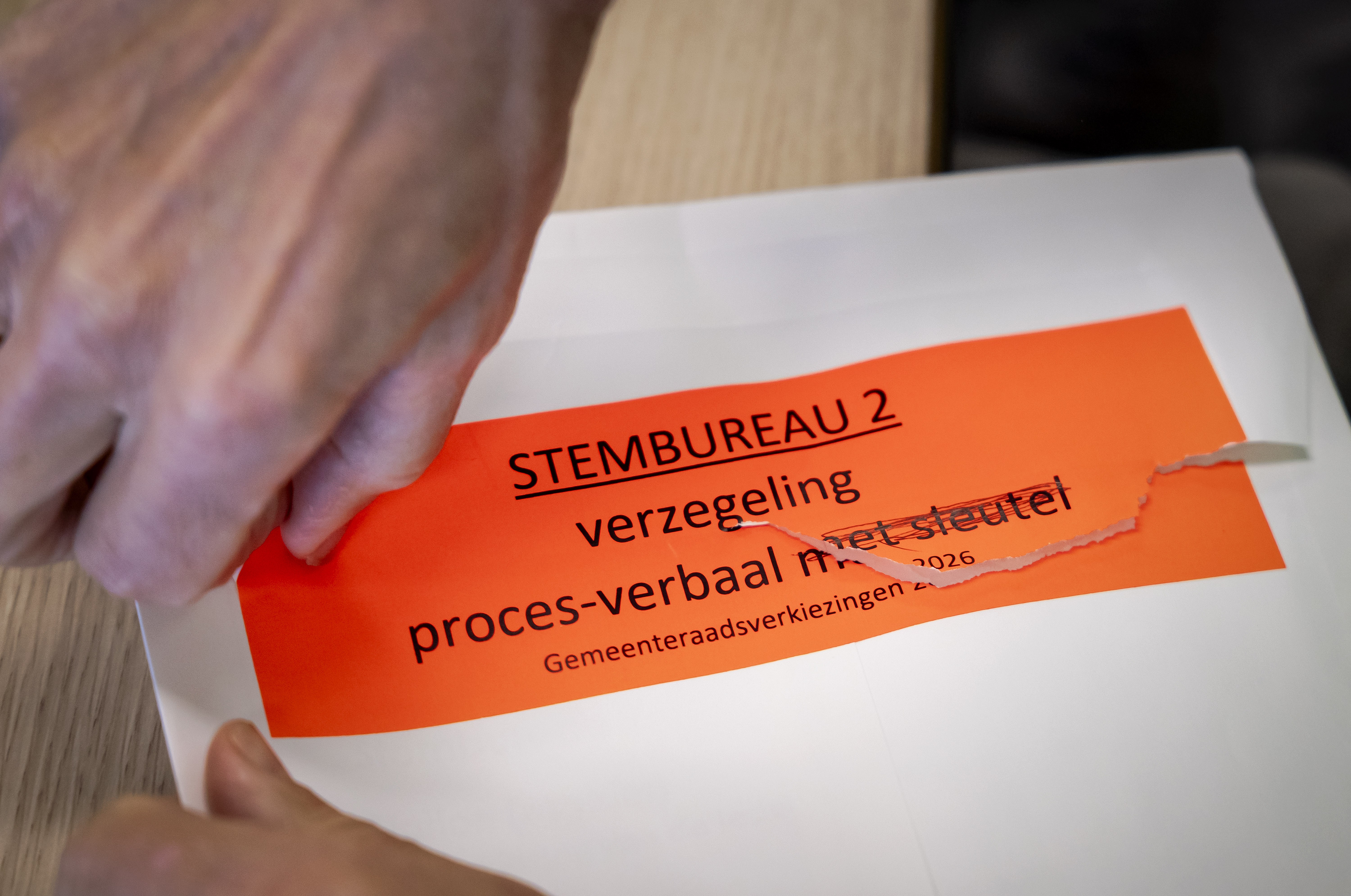 Zes mensen aangehouden in onderzoek naar stemfraude in Gorinchem
