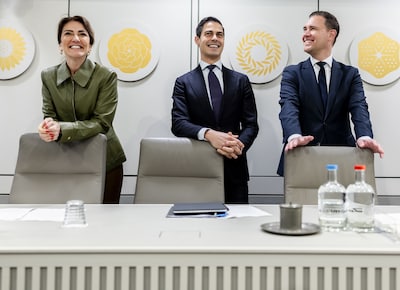 Kabinet op de grill in Eerste Kamer: gaat vandaag definitief de stekker uit het AOW-plan?