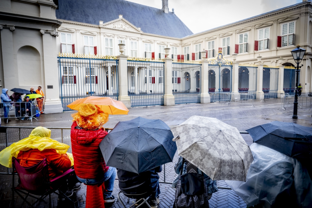Burgemeester verwacht feestelijke Prinsjesdag zonder veel protest • Volg Prinsjesdag in dit liveblog