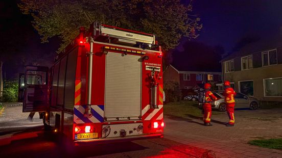 112-nieuws: Brand bij woning Marum door ontplofte accu • Auto rijdt lantaarnpaal omver in Bedum