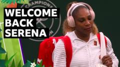 Williams 'takes it all in' on Centre Court return