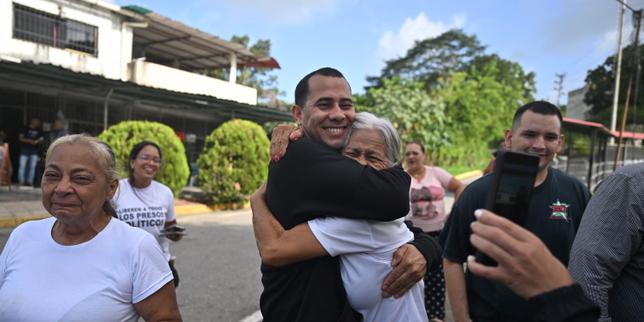 Venezuela frees over 130 political prisoners amid post-Maduro talks