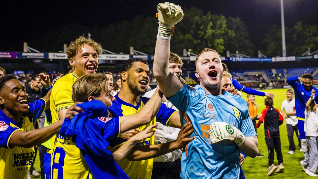 RKC na strafschoppen door in play-offs, Roda JC blijft in eerste divisie