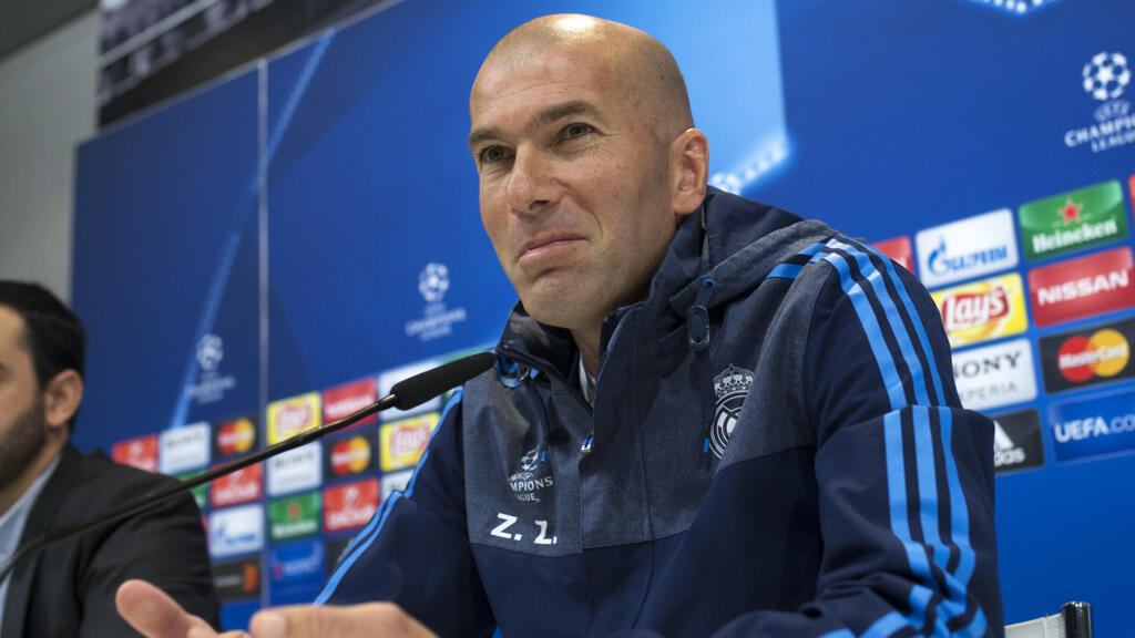 Zizou's back: Zinedine Zidane set to take charge of Les Bleus