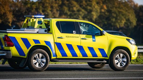 Rijstrook op A7 bij Drachten voor onbepaalde tijd dicht vanwege slechte staat van het wegdek