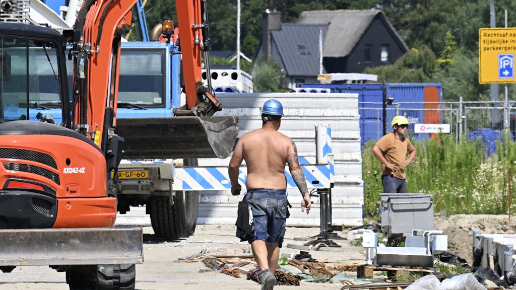 Stakingsgolf breidt uit: ook bouwers en metaalwerkers leggen werk neer