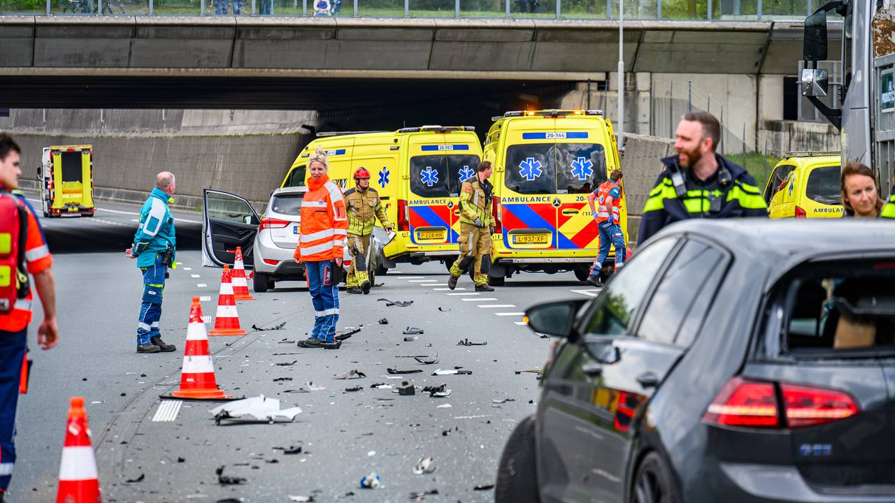 Twee ongelukken veroorzaken chaos rond Breda, A16 weer open