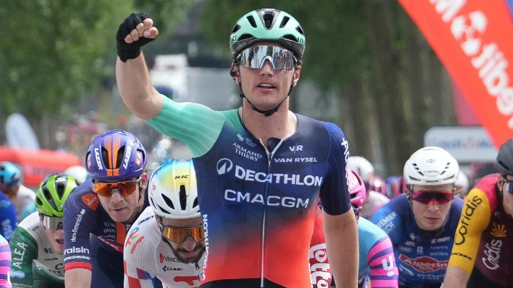 Sprintkanon Kooij debuteert in Tour de France en mikt op 'minstens één etappezege'