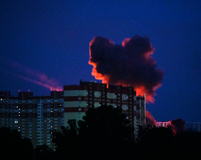 Wave of Russian strikes on Ukrainian cities kill at least 11