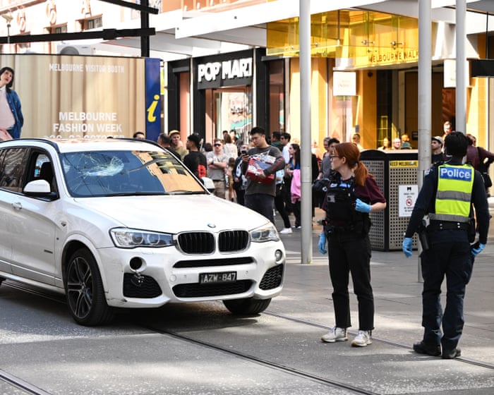 Four teens arrested after car chase ends at Bourke Street mall in Melbourne CBD