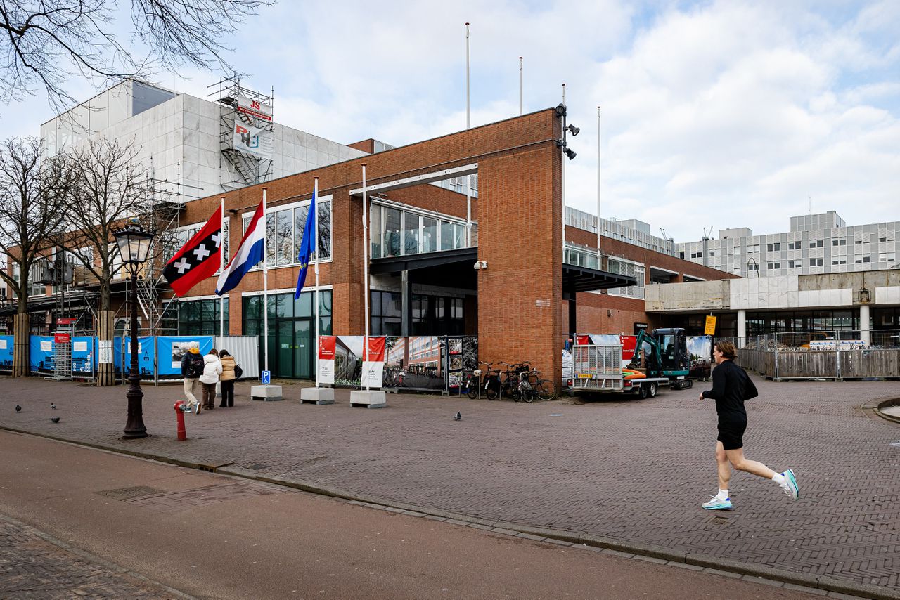 Wat wisten de wethouders precies over de misstanden bij Stek Oost, wilde de Amsterdamse gemeenteraad weten