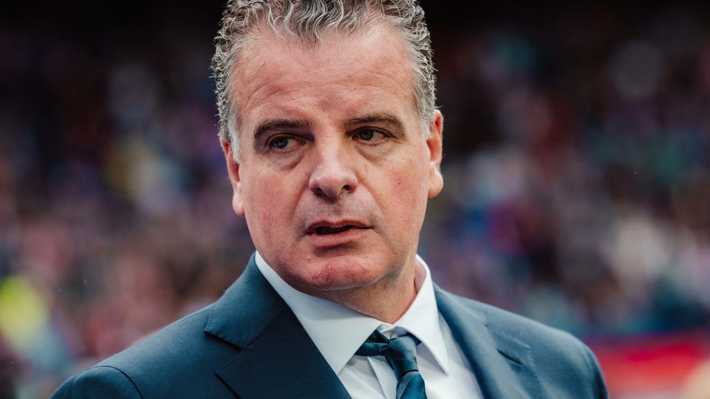 Te Kloese bevestigt dat Van Persie seizoen afmaakt: 'In combinatie met Dick beste van maken'