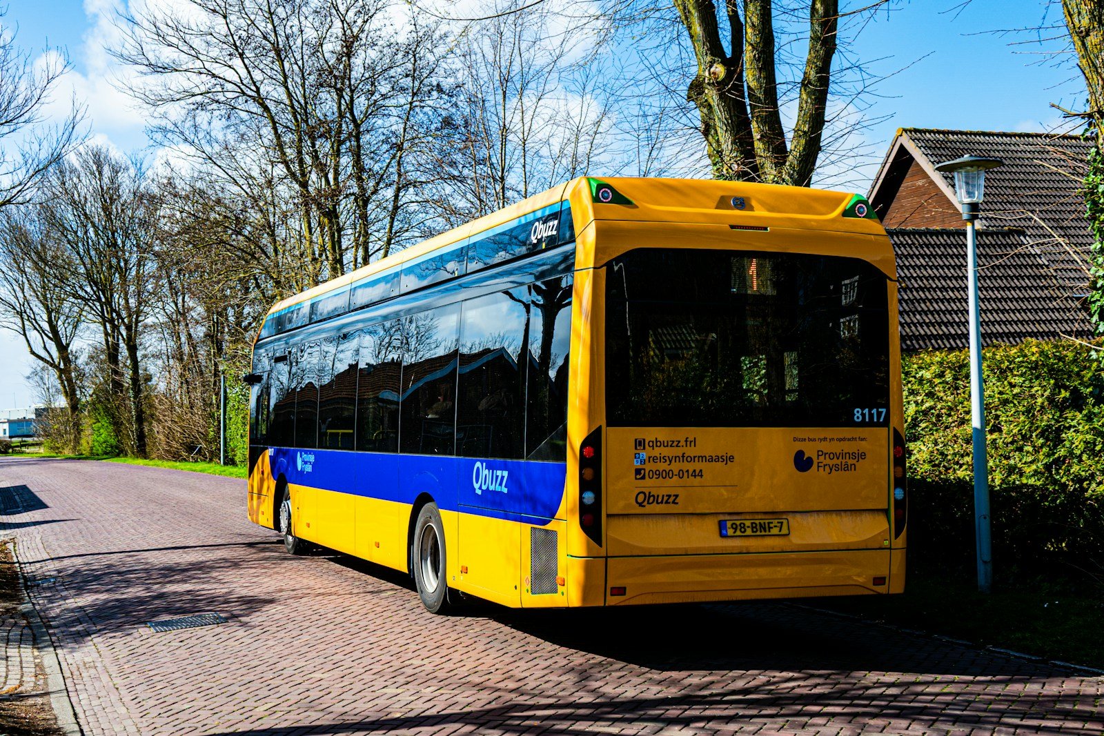 Staking streekvervoer van de baan: bonden pauzeren acties