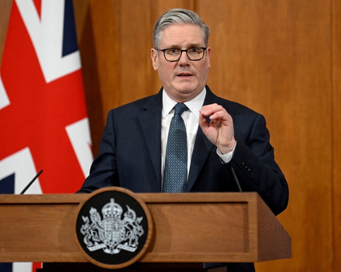 Starmer says UK sending more fighter jets to Middle East and first repatriation flight has left Oman – UK politics live