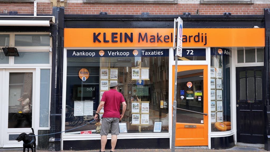 Hypotheekrentes ‘uitzonderlijk fors’ verhoogd door oorlogsonrust, ‘zeilboot die overstag gaat’