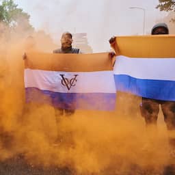 Webwinkels bol en Temu halen prinsenvlag uit assortiment na rellen in Den Haag