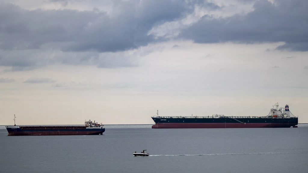 Twee doden door brand op vrachtschip Zwarte Zee, Oekraïne wijst naar Rusland