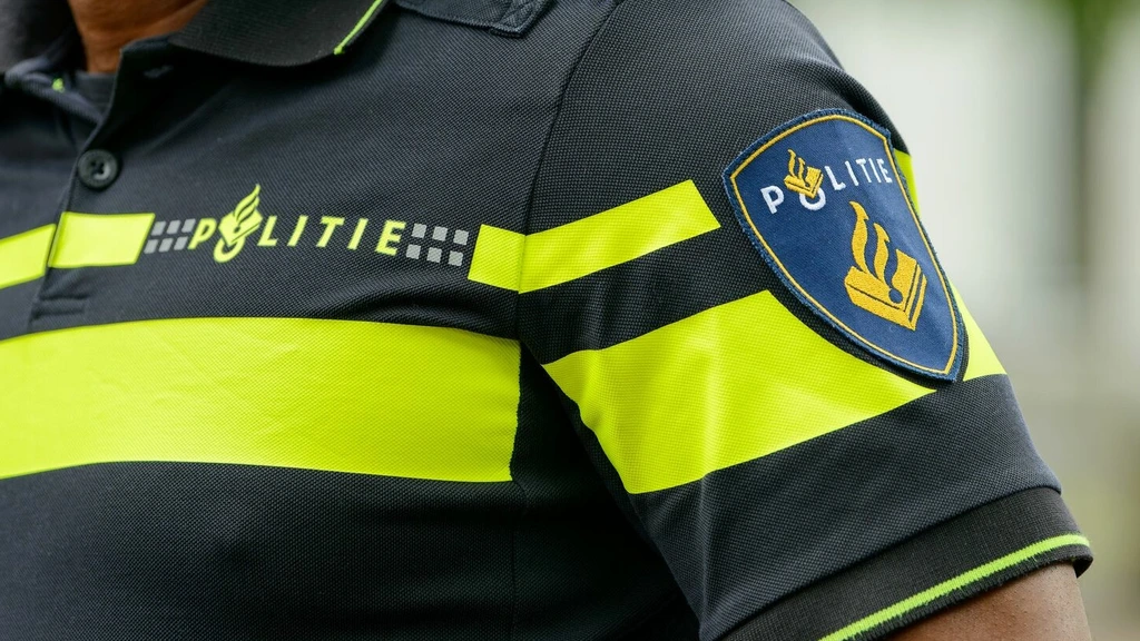 Zes Amsterdammers opgepakt, verdacht van witwassen van zeker 38 miljoen euro