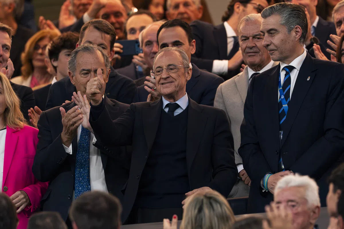Fluitconcerten en roep om vertrek Pérez overschaduwen zege Real Madrid