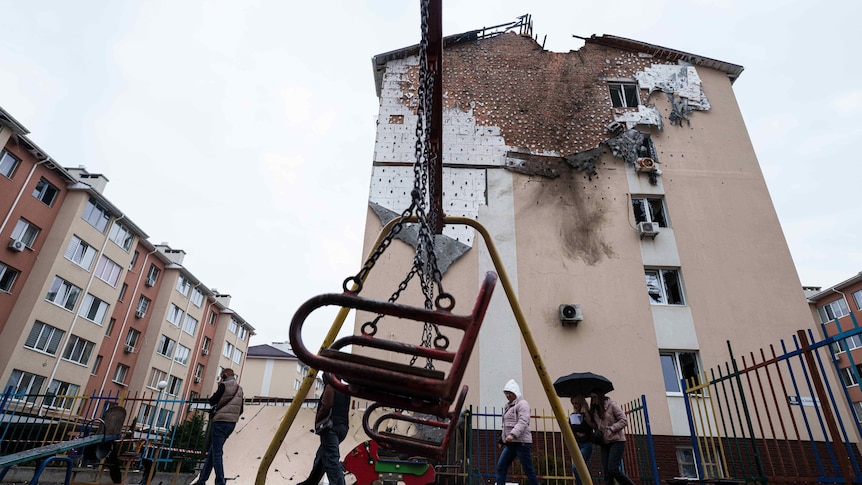 Russia launches Good Friday daytime attacks on Ukraine, killing 14