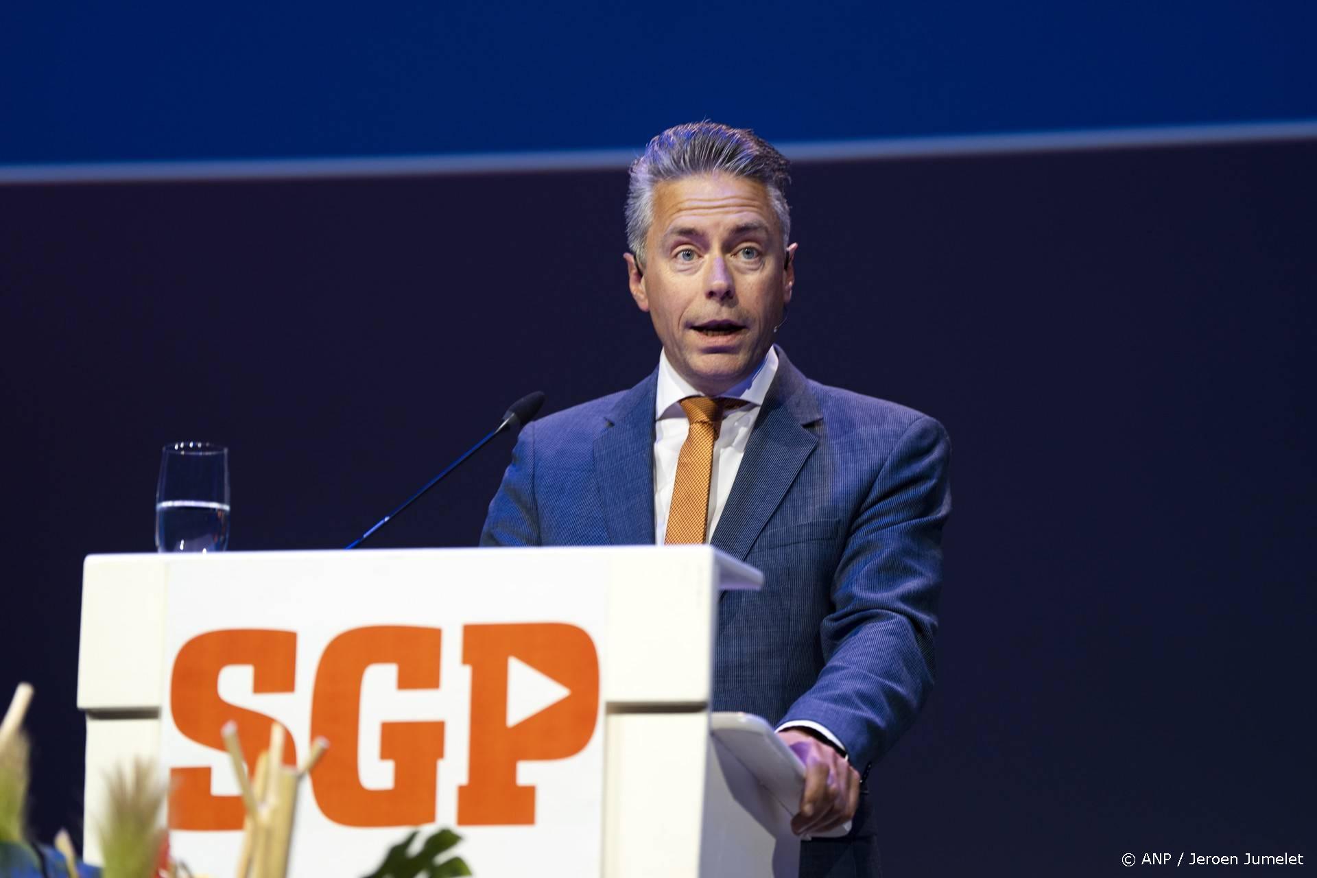 Stoffer pleit voor verdeling asielzoekers op cultuur en religie