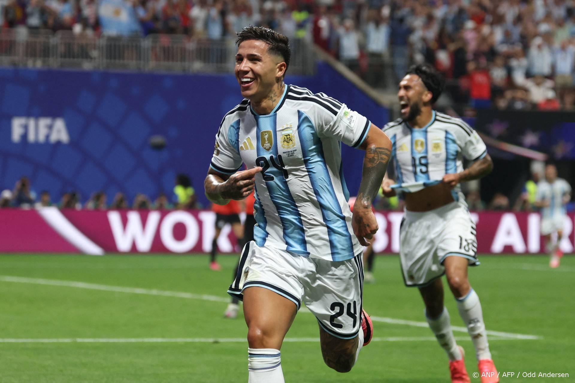 Argentinië buigt 2-0-achterstand om in WK-zege op Egypte