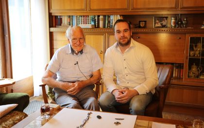Martin Borgers interviewt twaalf mensen die de oorlog meemaakten: van Hitlers wachtsoldaat tot Zeeuwse koerierster