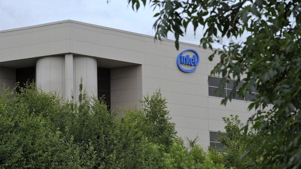 Intel investeert 5 miljard extra in Ierse fabrieken