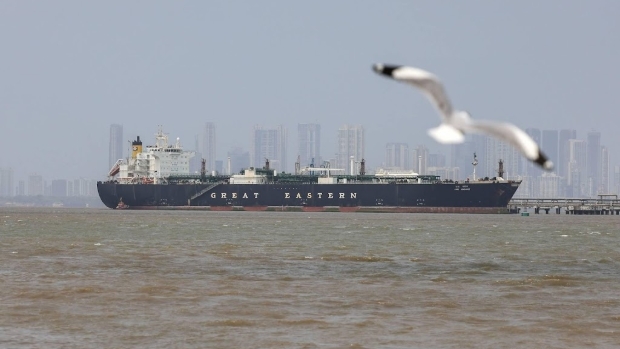 Bloomberg: scheepvaartverkeer door Straat van Hormuz neemt toe