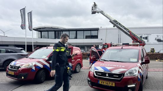 Grote brand op bedrijventerrein in Mijdrecht onder controle