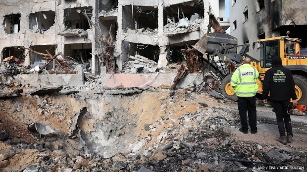 Tientallen gebouwen in Tel Aviv beschadigd na Iraanse aanval