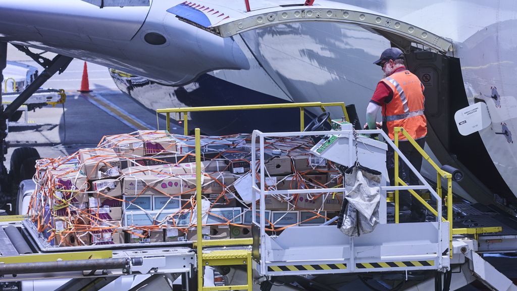 Pakketjes van buiten de EU vanaf komende zomer 3 euro duurder