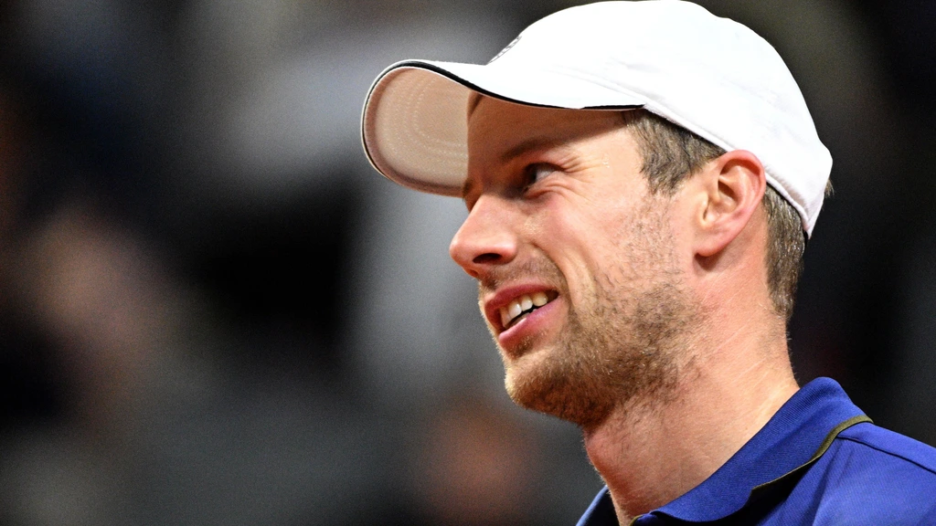 Lastige loting Van de Zandschulp op Roland Garros, Griekspoor treft Italiaan