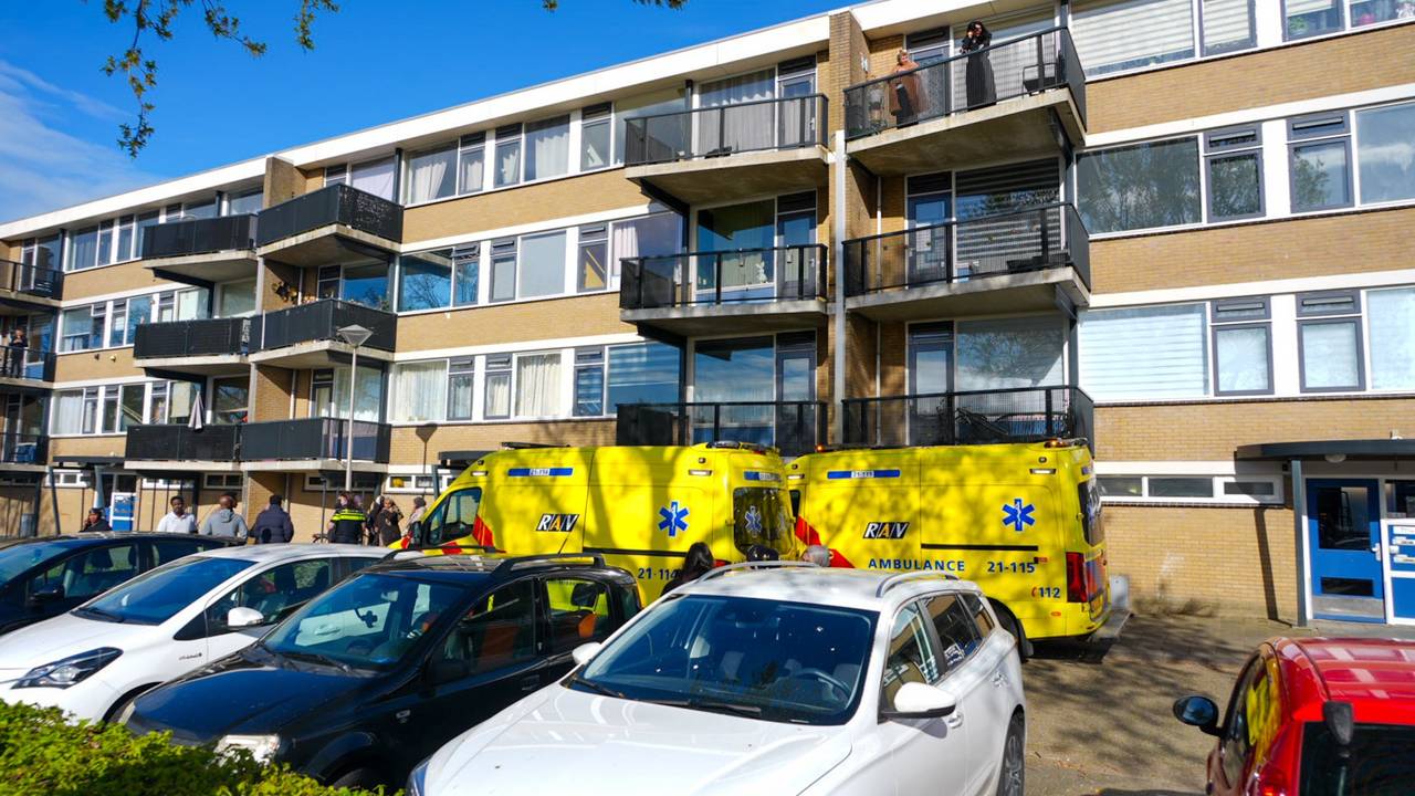 Dode vrouw gevonden in huis Oss, baby overgebracht naar ziekenhuis