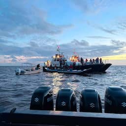 Zoektocht naar 49 opvarenden voor kust van Guyana na zinken van ferry