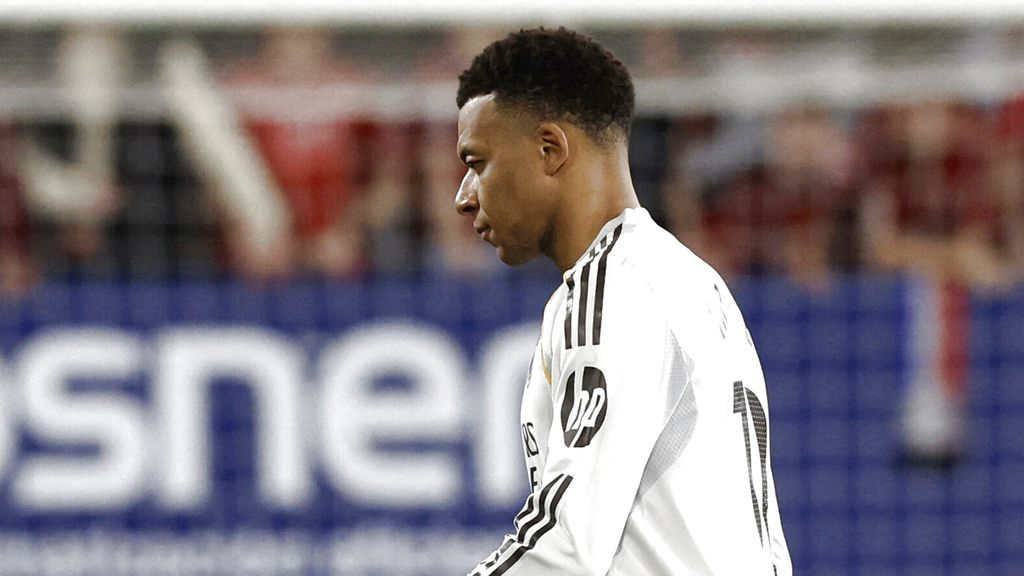 Real Madrid gooit koppositie te grabbel met nederlaag bij Osasuna, Vinícius uitgefloten