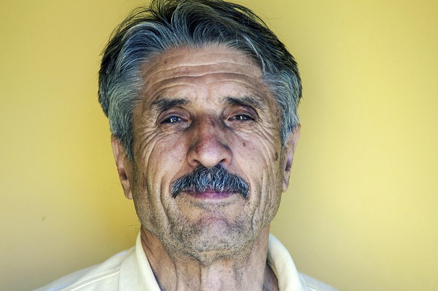 Elderly Palestinian describes being beaten up by Israeli settlers