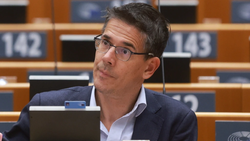 Europarlementariër Bas Eickhout (GL-PvdA) stopt, ongepaste relaties gehad