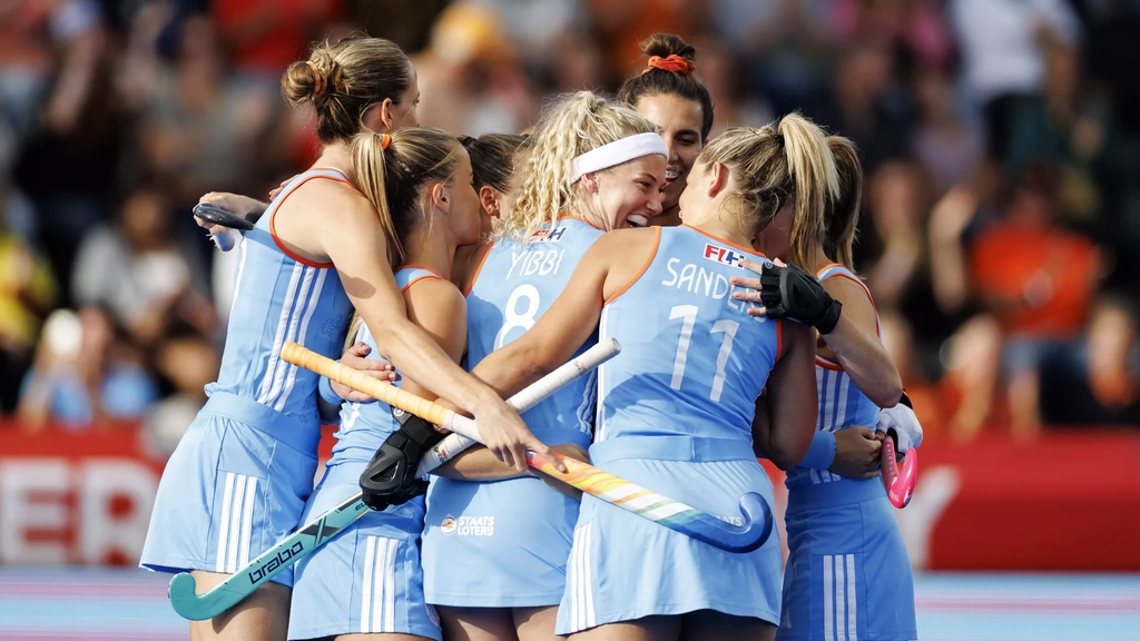 Hockeysters nu al zeker van halve finales WK na rake strafcorners tegen India