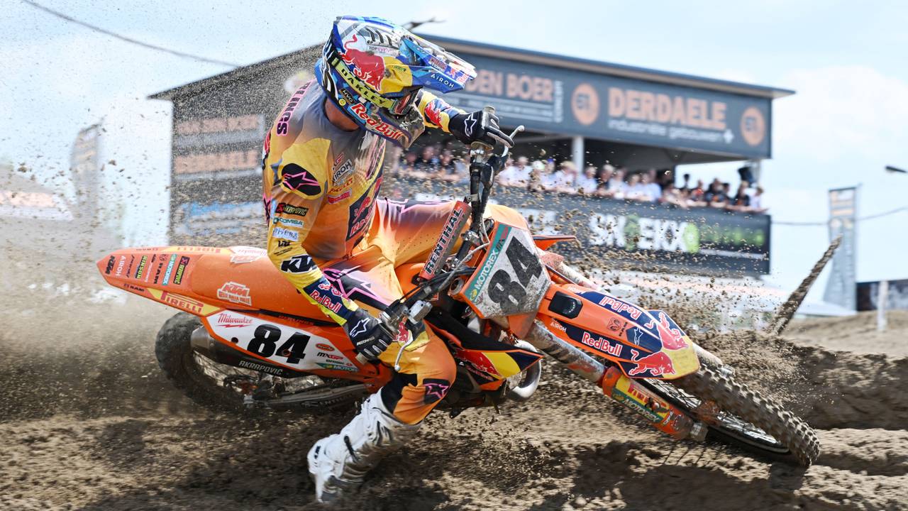 Jeffrey Herlings is tot twee keer toe de beste in Shanghai