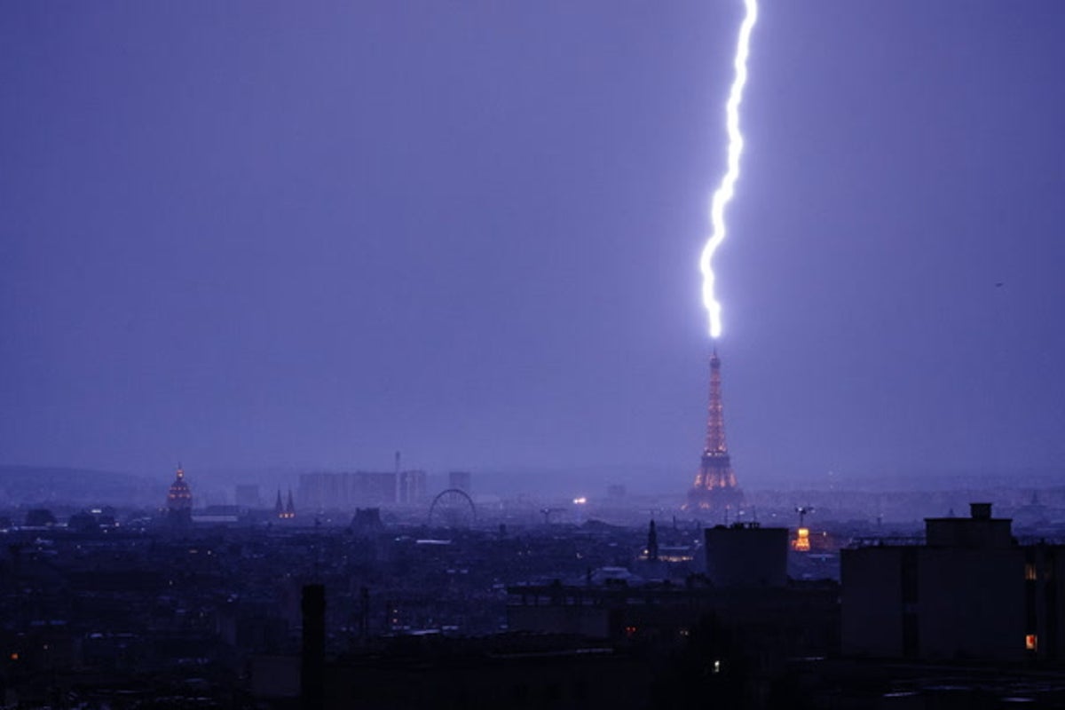 Watch: Lightning strikes Eiffel Tower during violent Paris thunderstorm