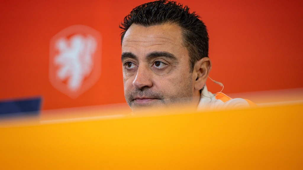 Xavi niet blij met speelschema: 'Volle kalender drie maanden na WK is vragen om problemen'