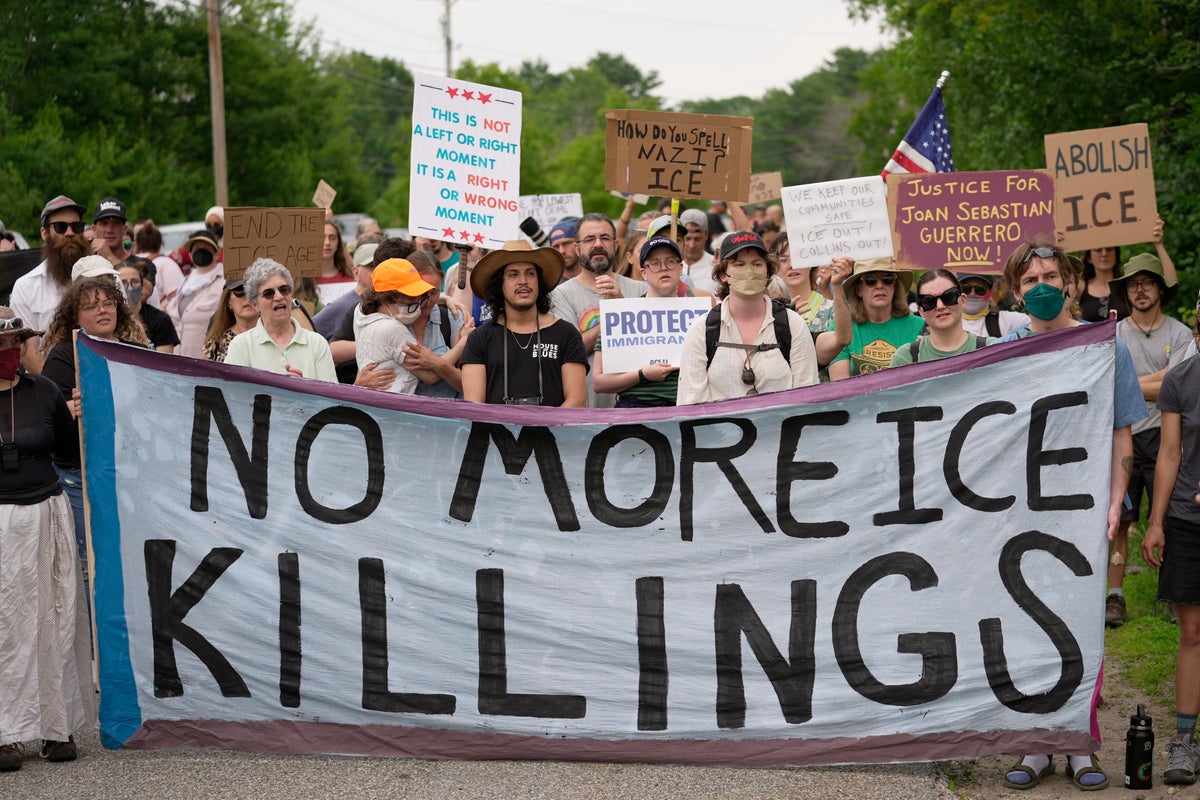 Maine protests after ICE fatally shoots a motorist, in photos