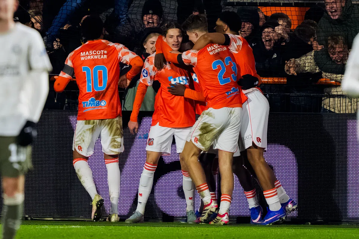 Sparta en FC Volendam weer zakenpartner: Van Cruijsen tekent op Het Kasteel