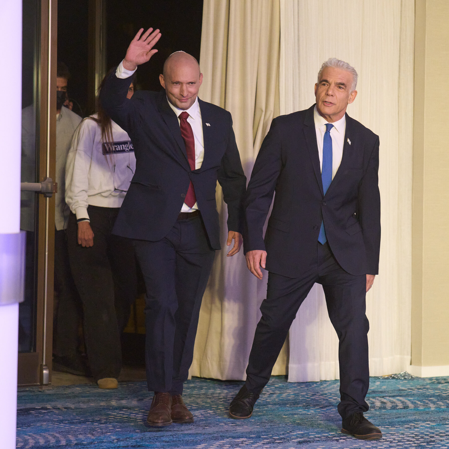 Former Israeli Premiers Join in Bid to Oust Netanyahu in Elections