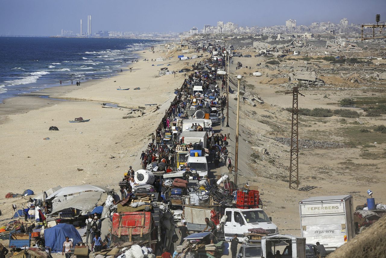 Bekijk de beelden van de honderdduizenden Palestijnen die Gaza-Stad ontvluchten voor het Israëlisch grondoffensief