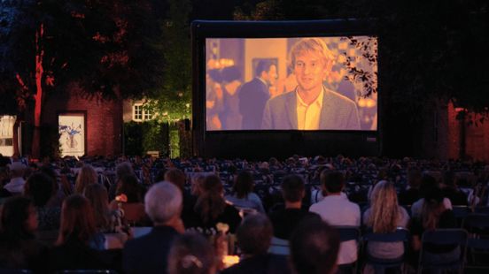 Van museumtuin tot dakbioscoop: hier kijk je deze zomer films in de buitenlucht